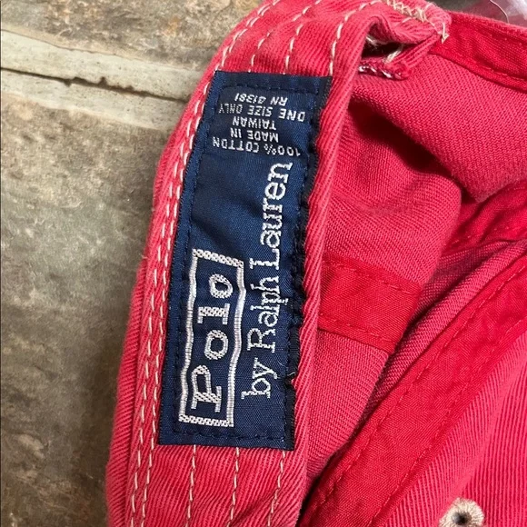 Polo Ralph Lauren Red Cap with Blue Shark Embroidery - Picture 4 of 6